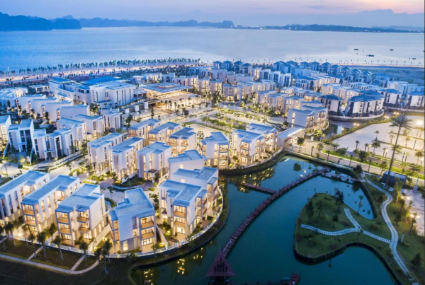 Ascott's Oakwood portfolio has almost 18,000 units across 48 cities, including in new markets such as Ha Long, Vietnam (above). PHOTO: THE ASCOTT LIMITED